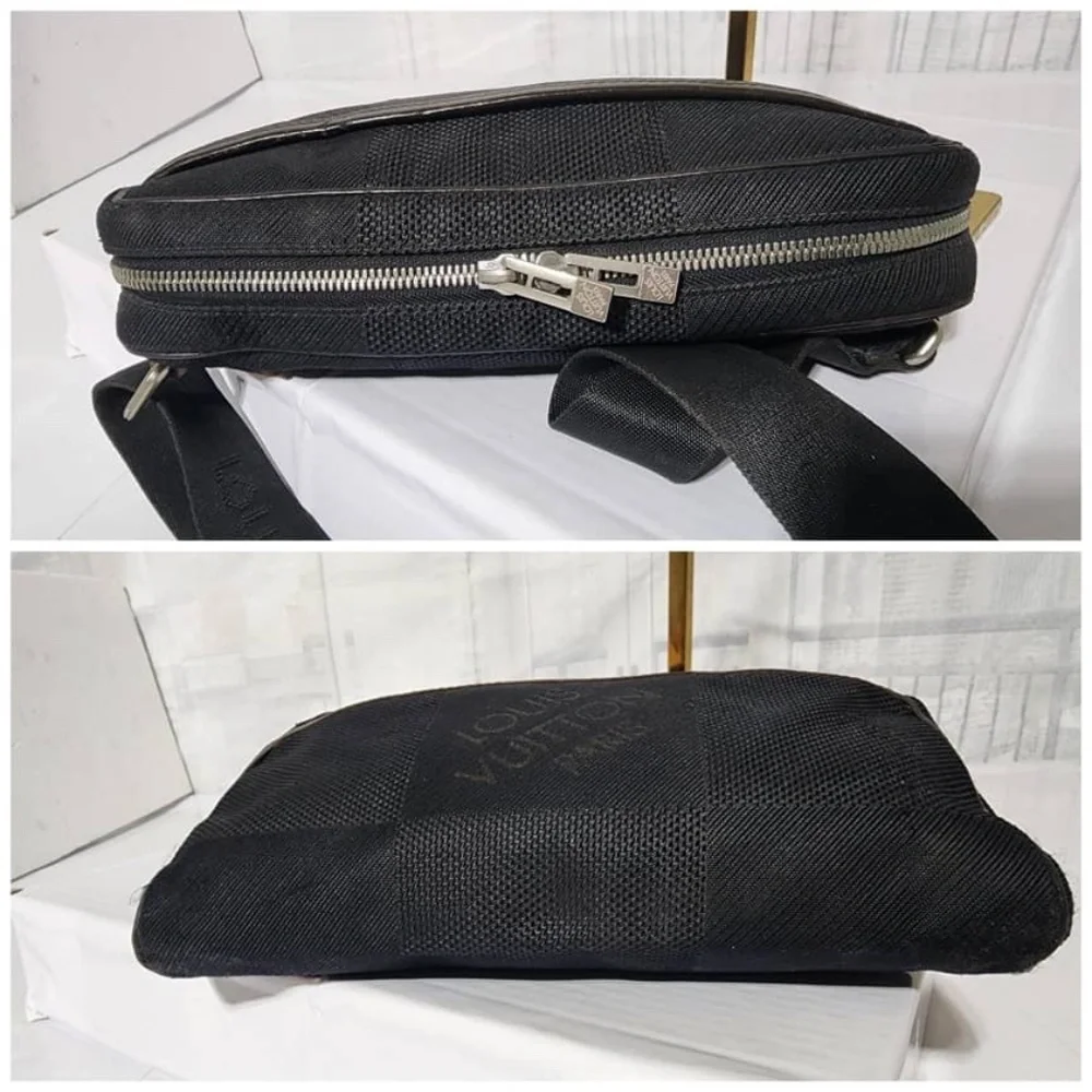 Authentic LOUIS VUITTON Damier Geant Acrobat Fanny Pack Black